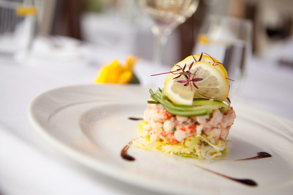 The Bannatyne Spa Hotel Hastings Bagian luar foto
